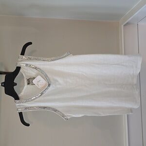 Vocal tank with sparkle detail